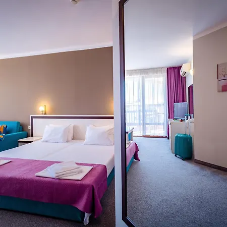 Oasis Del Mare Отель Лозенец