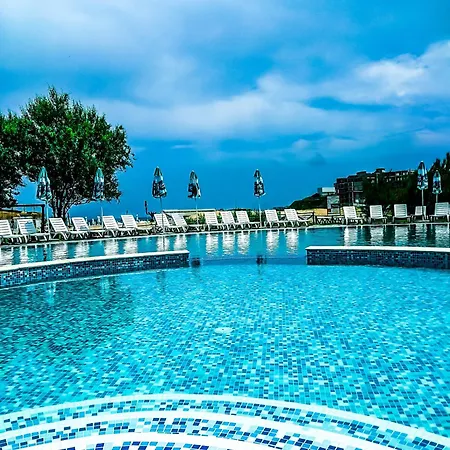 Oasis Del Mare Отель *