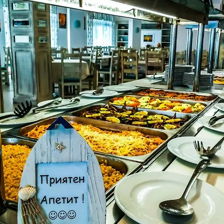 Отель Oasis Del Mare